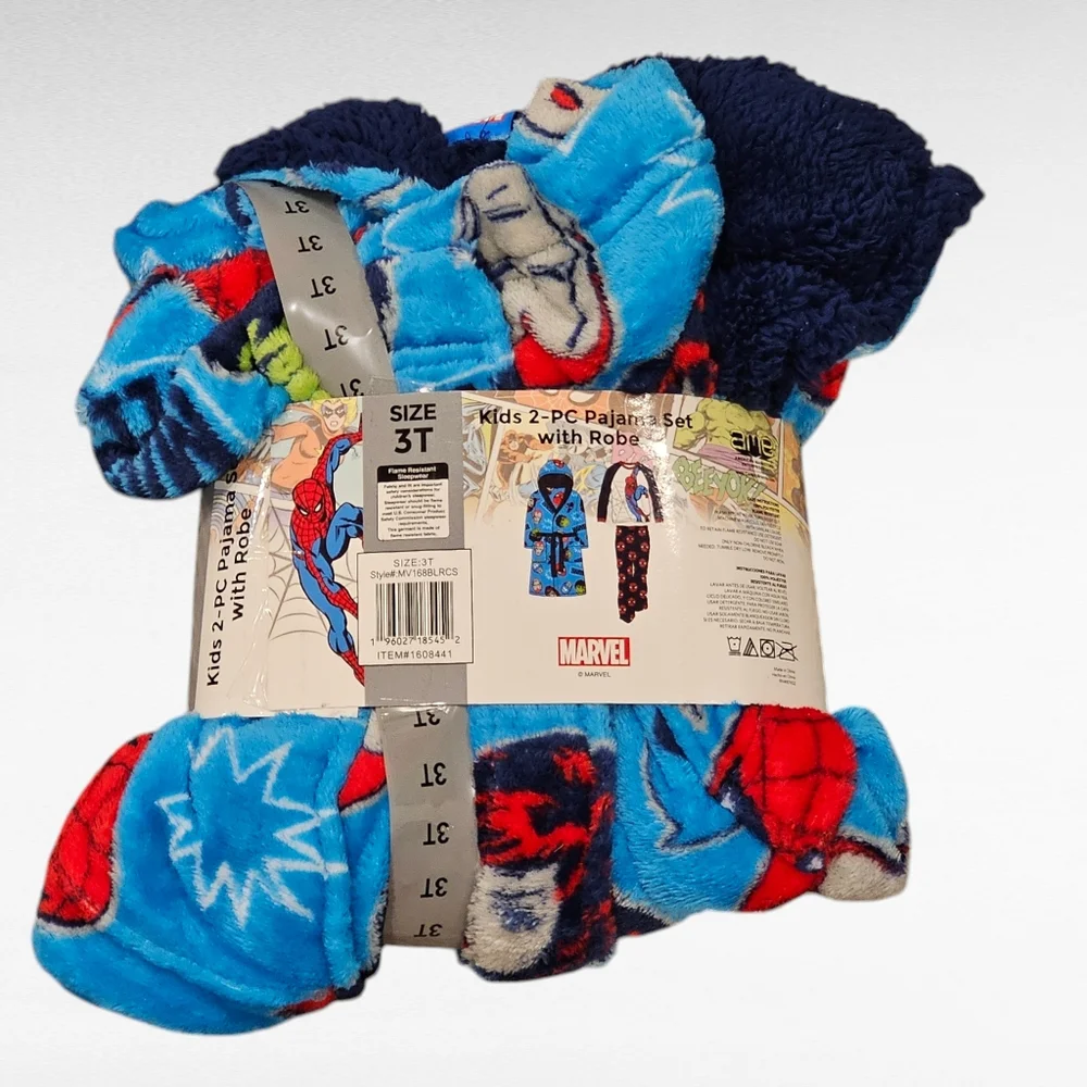 Marvel Kids 2 Piece Pajama Set with Robe 3T